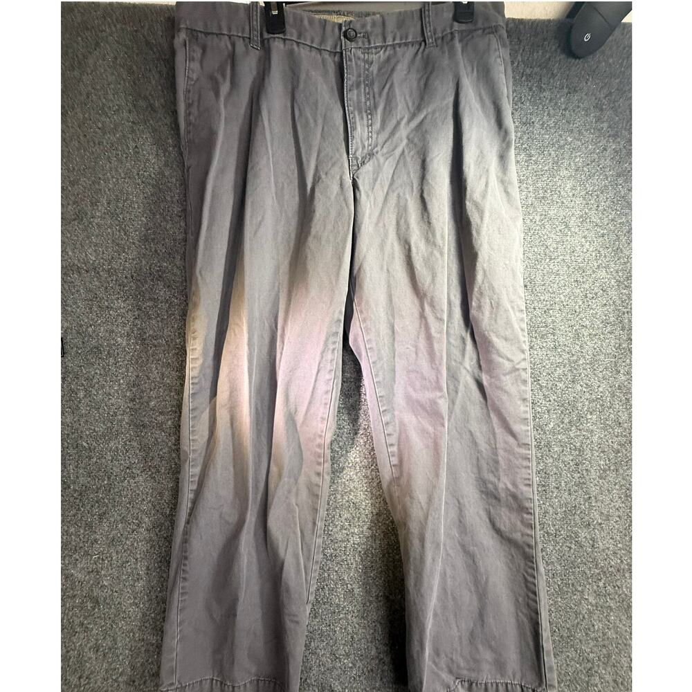 IZOD Men's Gray Saltwater Stretch Classic Flat Front Chino Pants Size 38x32